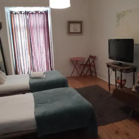 Guest house Chiado Happy