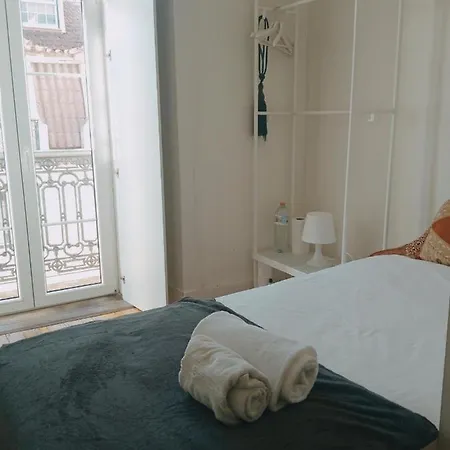Chiado Happy Guest house